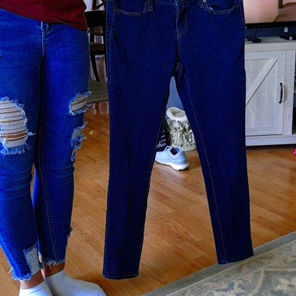 Size 9 Capris